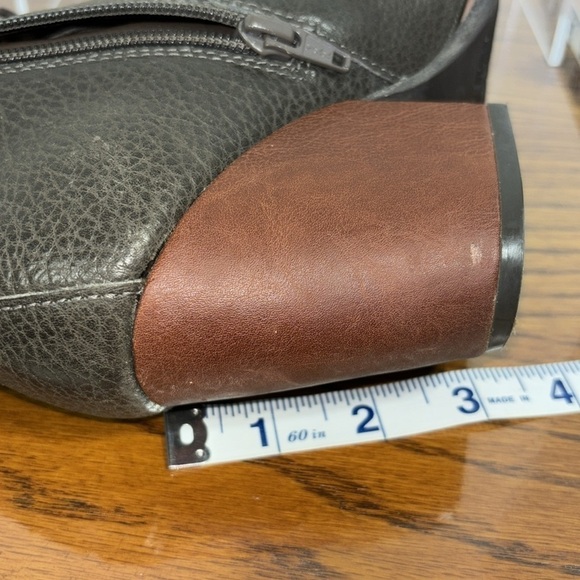 Korks Rossi pebble gray leather upper heeled boots/booties. Size 6.5. NWOT. - Picture 7 of 7